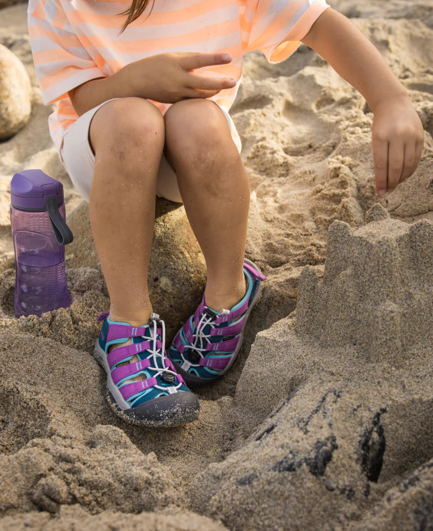 Big Kids' Newport Boundless Sandal | Black/Precious Blue - Image 9