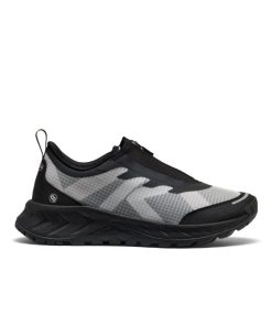 Women's TTS Zip Sneaker  |  Black/Black
