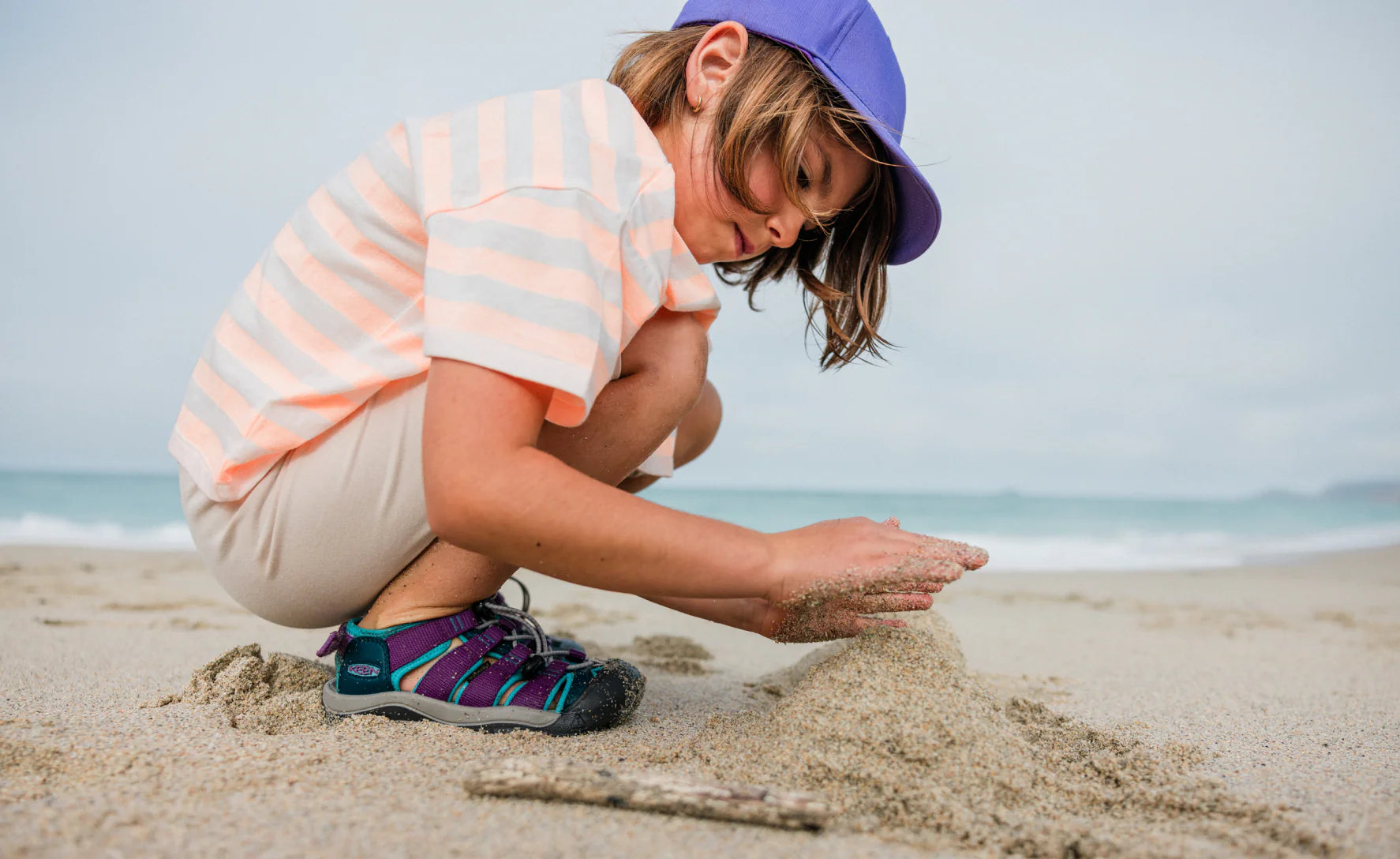 Big Kids' Newport Boundless Sandal | Black/Precious Blue - Image 7