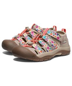 Alternative view of Big Kids' Newport H2  |  Safari/Birch