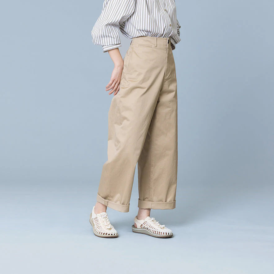 Women's UNEEK Sneaker | Lily Pad/Peach Fuzz - Image 7