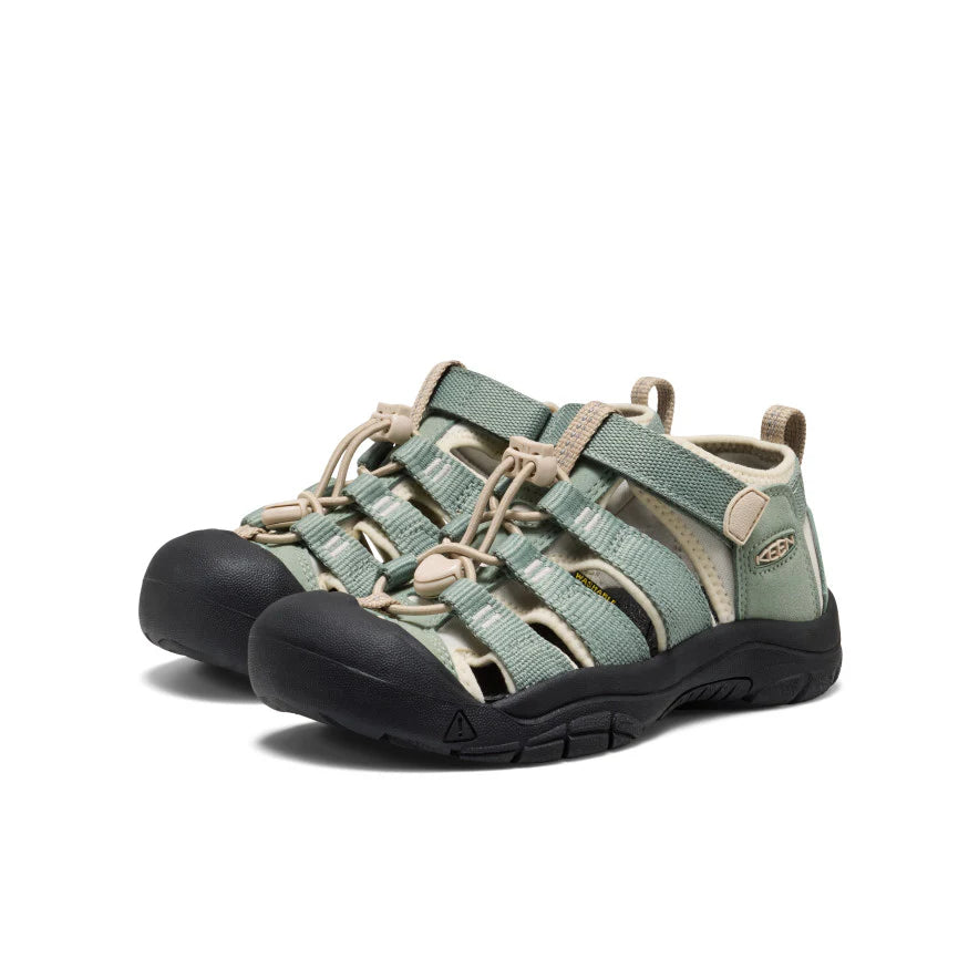 Big Kids' Newport H2 | Lily Pad/Black - Image 2