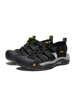 Alternative view of Men's Newport H2 Sandal Wide  |  Black